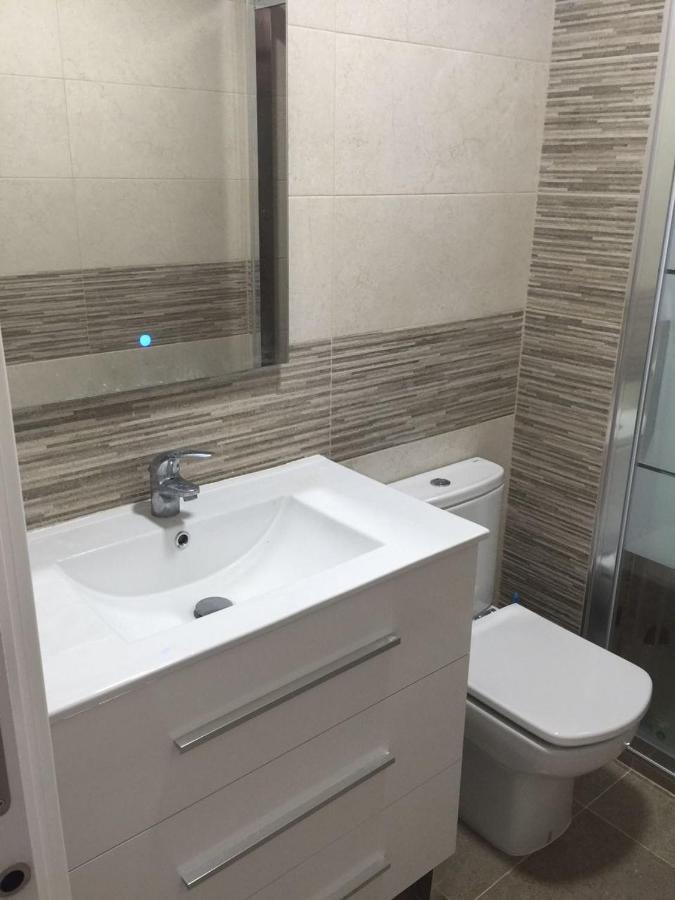 بينايدورم Levante Beachfront Luxury Apartment المظهر الخارجي الصورة
