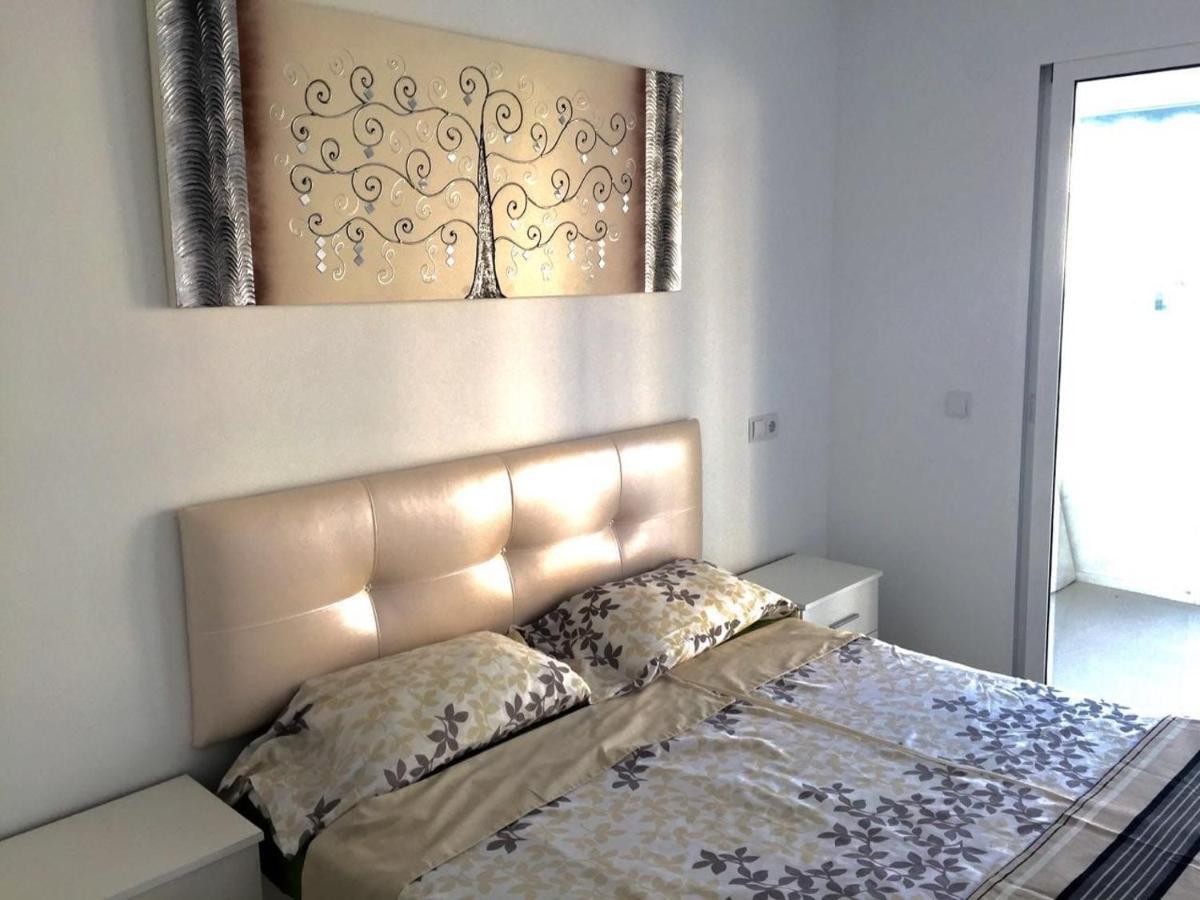 بينايدورم Levante Beachfront Luxury Apartment المظهر الخارجي الصورة